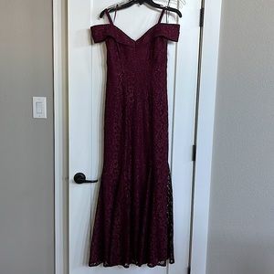 R&M Richards Long Off Shoulder Petite Lace Gown in Merlot. 4P